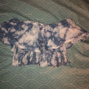 Blue and white tie-dye crop top size extra small